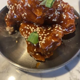 Gosu Fried Chicken Wings